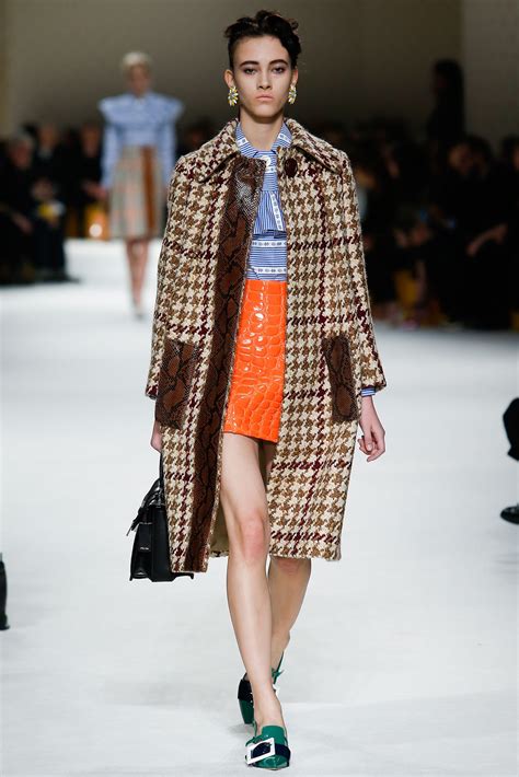 miu miu vogue|Miu Miu News, Collections, Fashion Shows, Fashion Week .